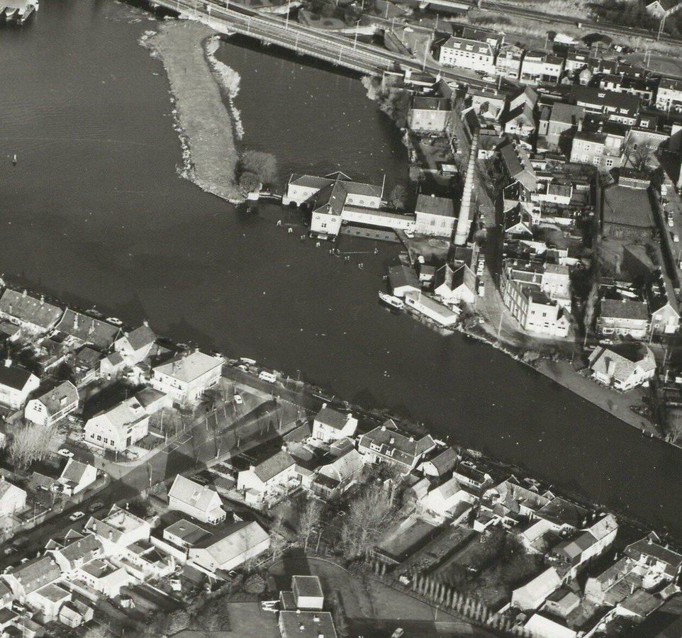 Halfweg en Zwanenburg, de "oude kernen" 1972